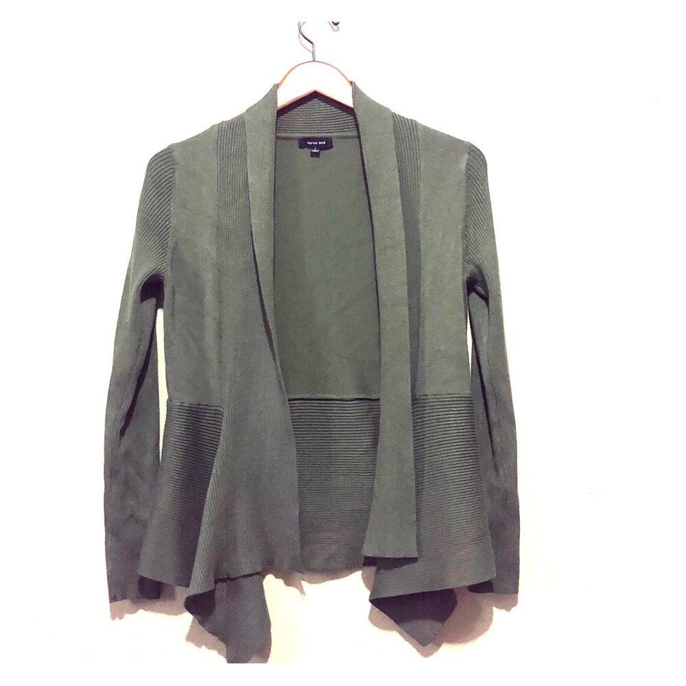 Verve Ami Green Sweater